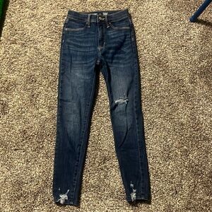 Blue jeggings in size 10